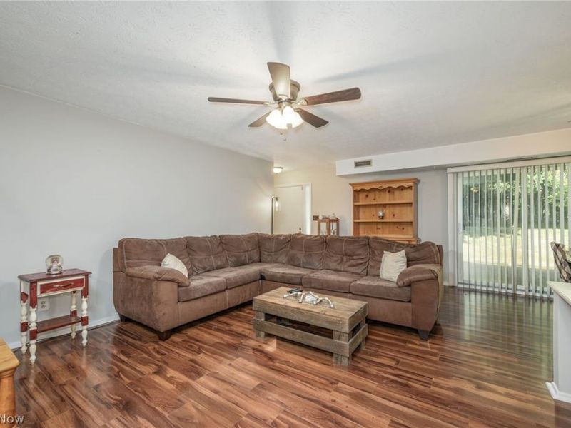 4901 Independence Unit C Circle, Stow, OH 44224 Photo 5