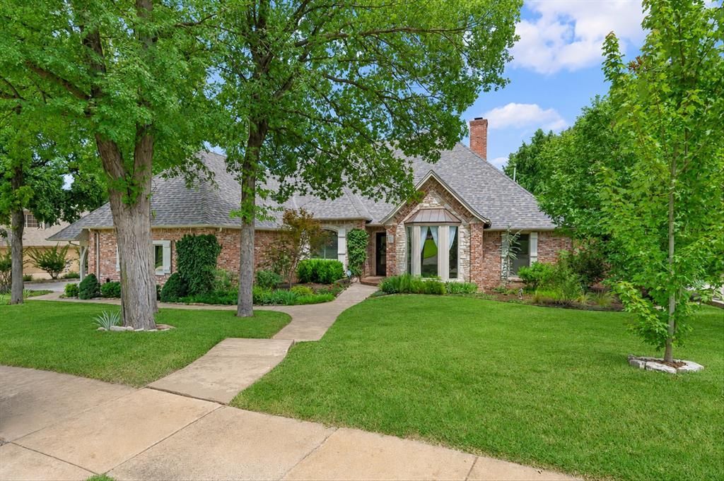 2808 Woodland Creek Drive, Edmond, OK 73034 Main Photo