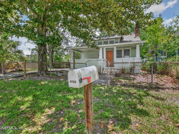 4749 CRESCENT Street, Jacksonville, FL 32205