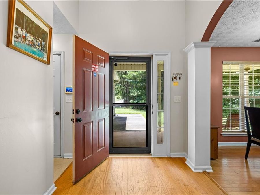 Property Image 6