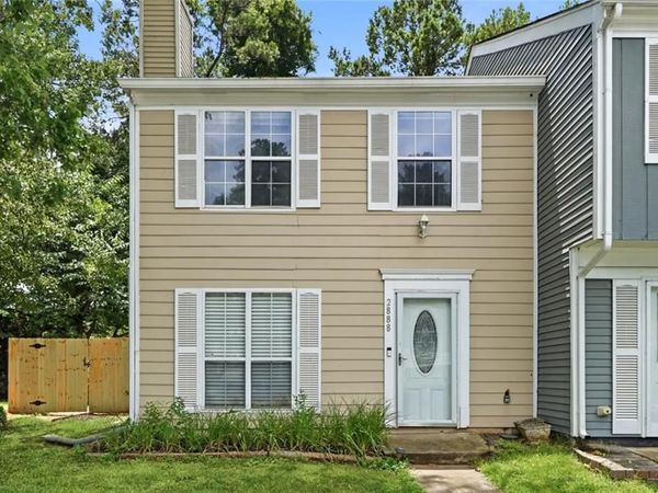 2888 Aspen Woods Entry, Doraville, GA 30360
