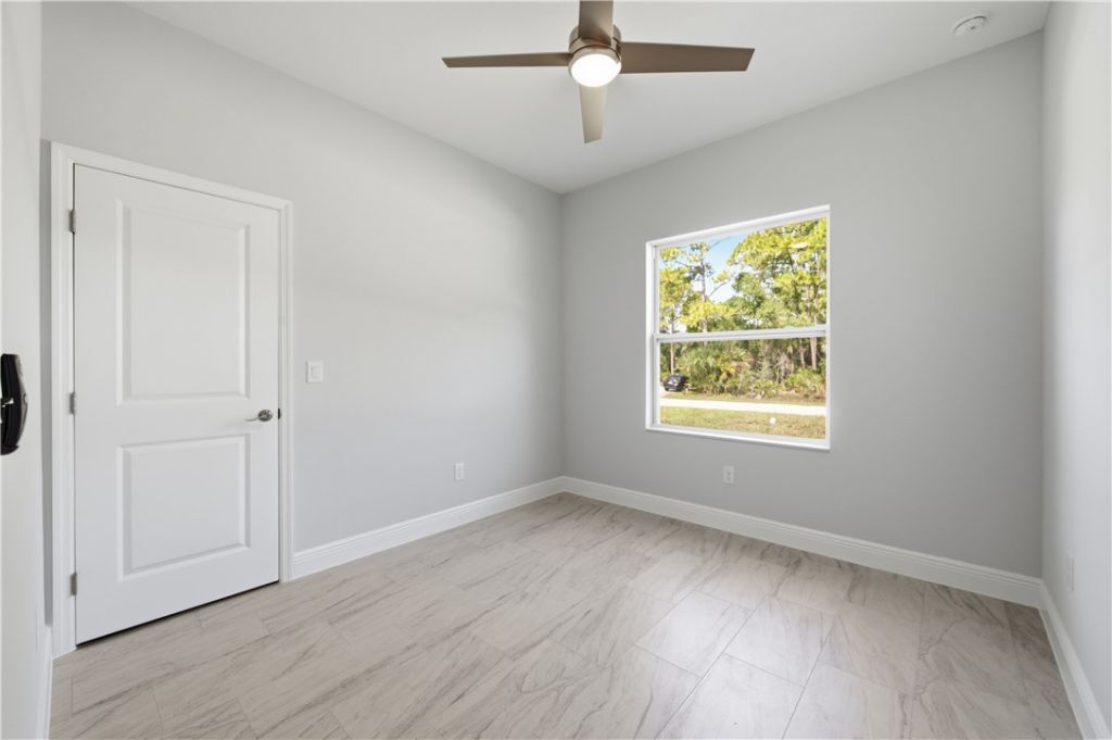9366 103rd Court, Vero Beach, FL 32967 Photo