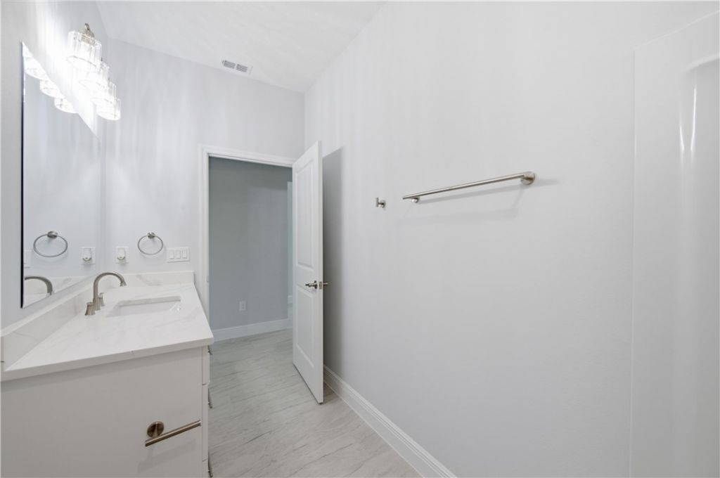 9366 103rd Court, Vero Beach, FL 32967 Photo