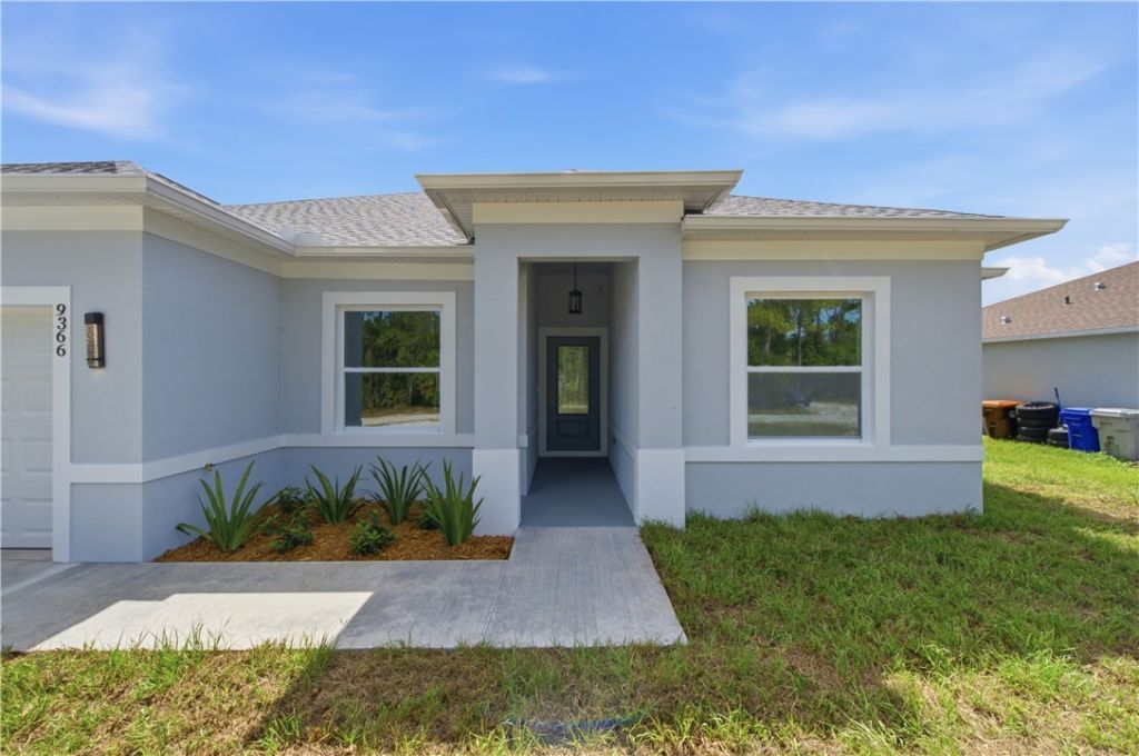 9366 103rd Court, Vero Beach, FL 32967 Photo