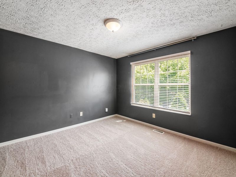 5936 Epernay Way, Galloway, OH 43119 Photo 18