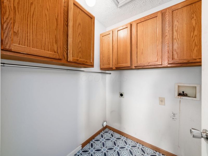 5936 Epernay Way, Galloway, OH 43119 Photo 31