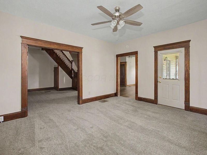 546 N Jefferson Street , Utica, OH 43080 Photo 6