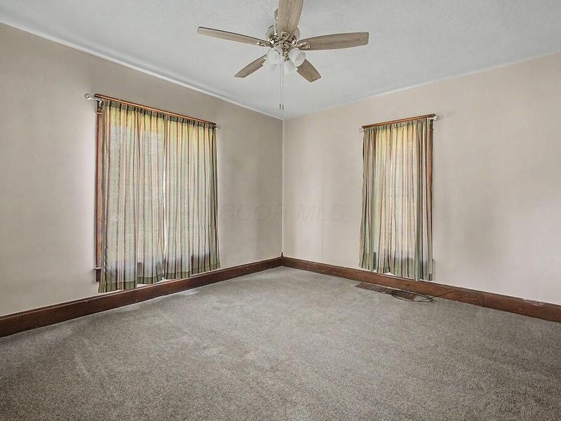 546 N Jefferson Street , Utica, OH 43080 Photo 7