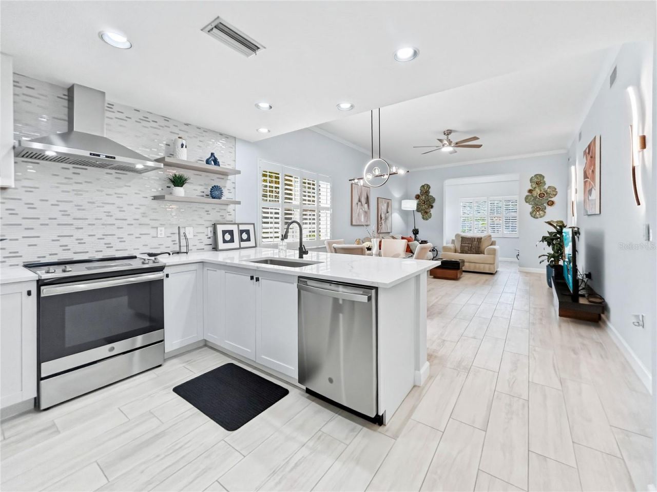3701 54th Drive W, Unit 104, Bradenton, FL 34210 Photo