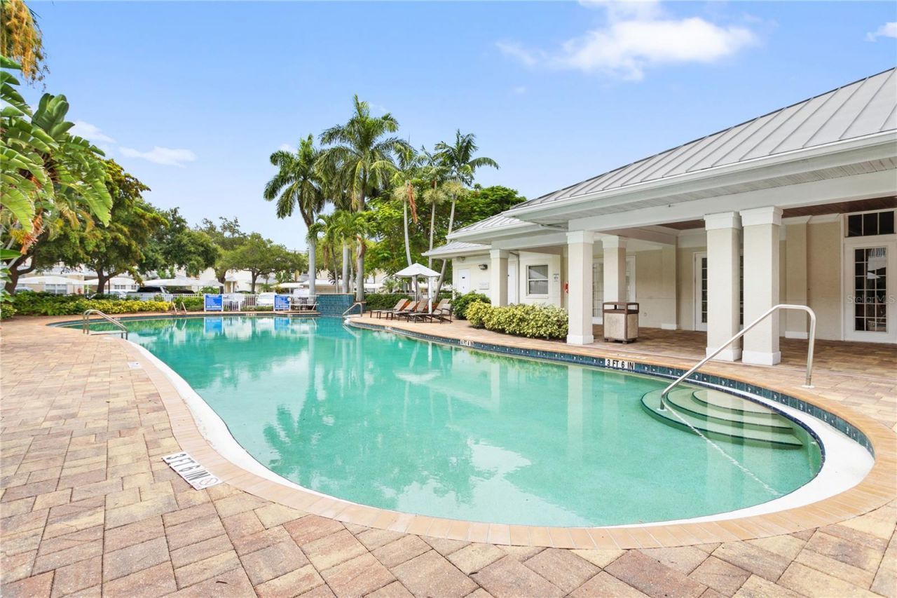 3701 54th Drive W, Unit 104, Bradenton, FL 34210 Photo