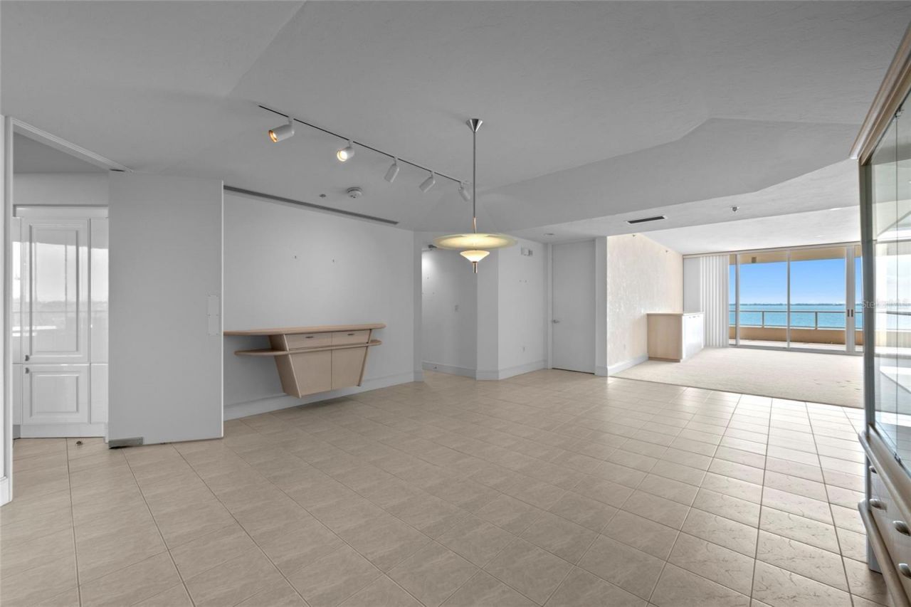 3060 Grand Bay Boulevard, Unit 133, Longboat Key, FL 34228 Photo