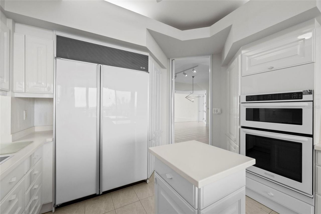 3060 Grand Bay Boulevard, Unit 133, Longboat Key, FL 34228 Photo