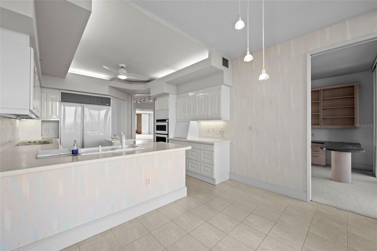 3060 Grand Bay Boulevard, Unit 133, Longboat Key, FL 34228 Photo