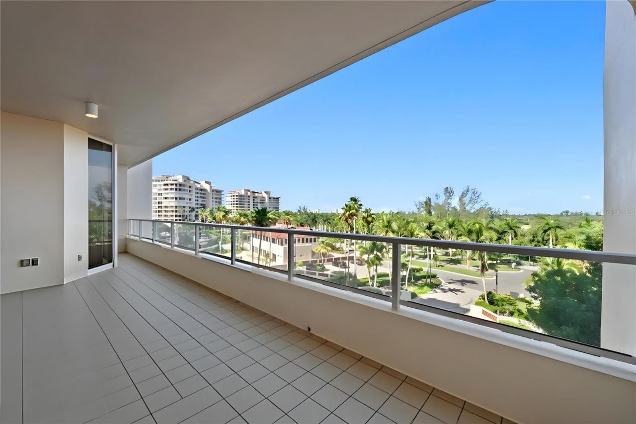 3060 Grand Bay Boulevard, Unit 133, Longboat Key, FL 34228 Photo