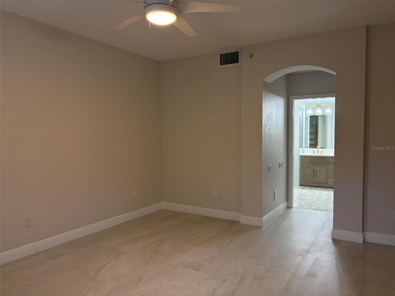 6536 Moorings Point Circle, Unit 101, Lakewood Ranch, FL 34202 Photo
