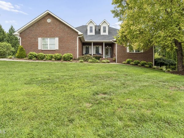 13 East Ridgefield Court, Greeneville, TN 37745