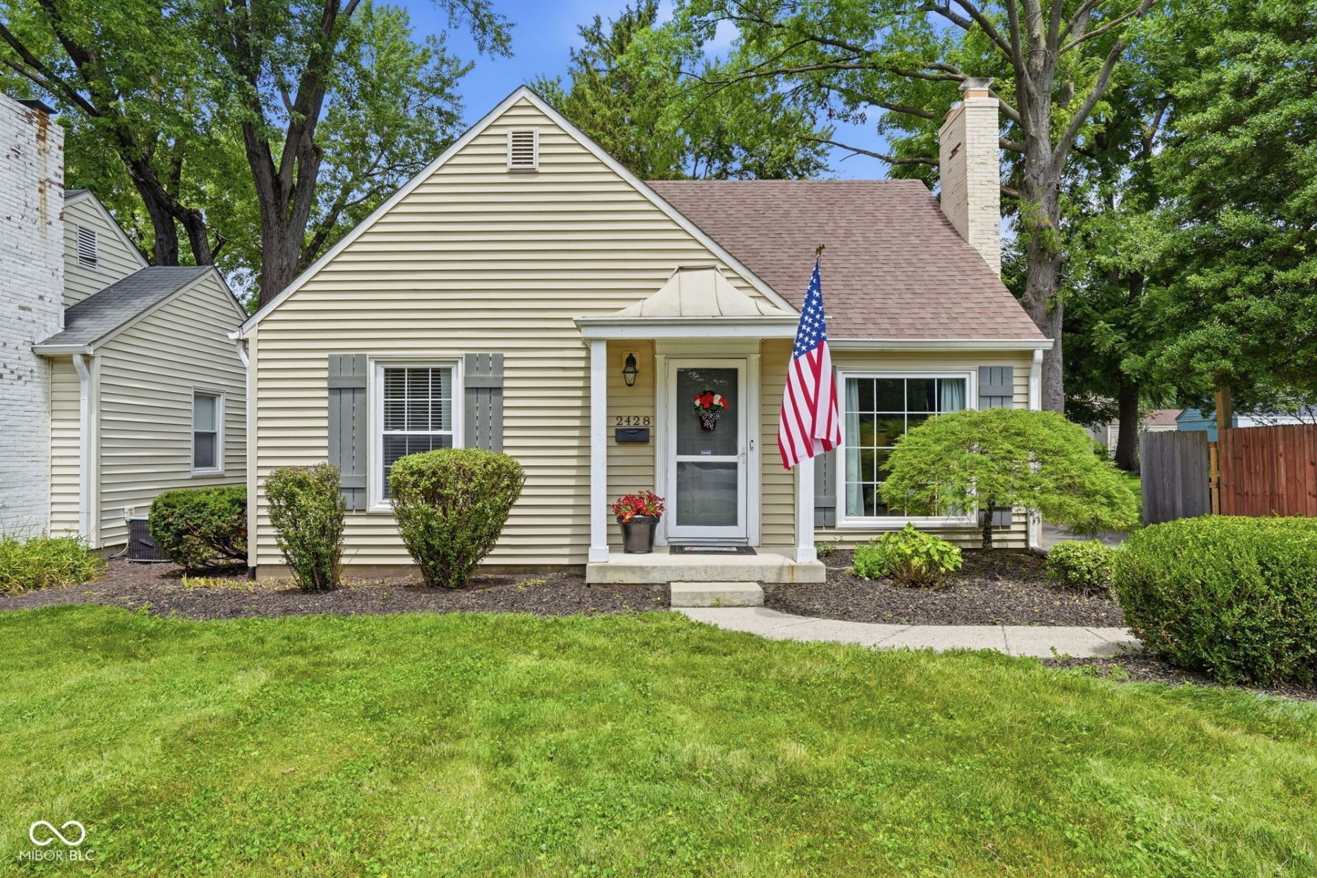 2428 Mcleay Drive, Indianapolis, IN 46220 Main Photo