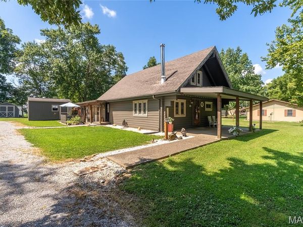 173 Arrowwood Road, Duquoin, IL 62832