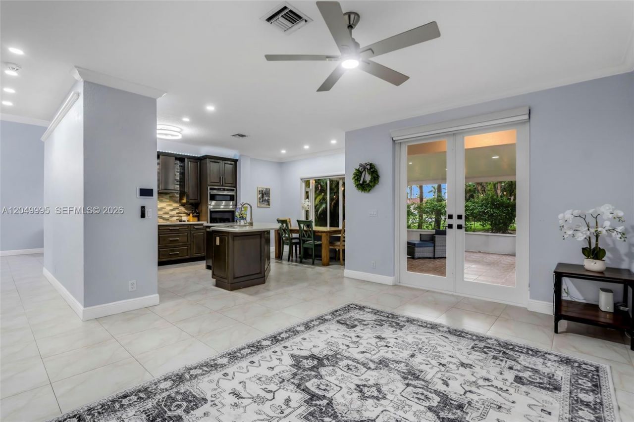 7569 Parkside Ln , Margate, FL 33063 Photo