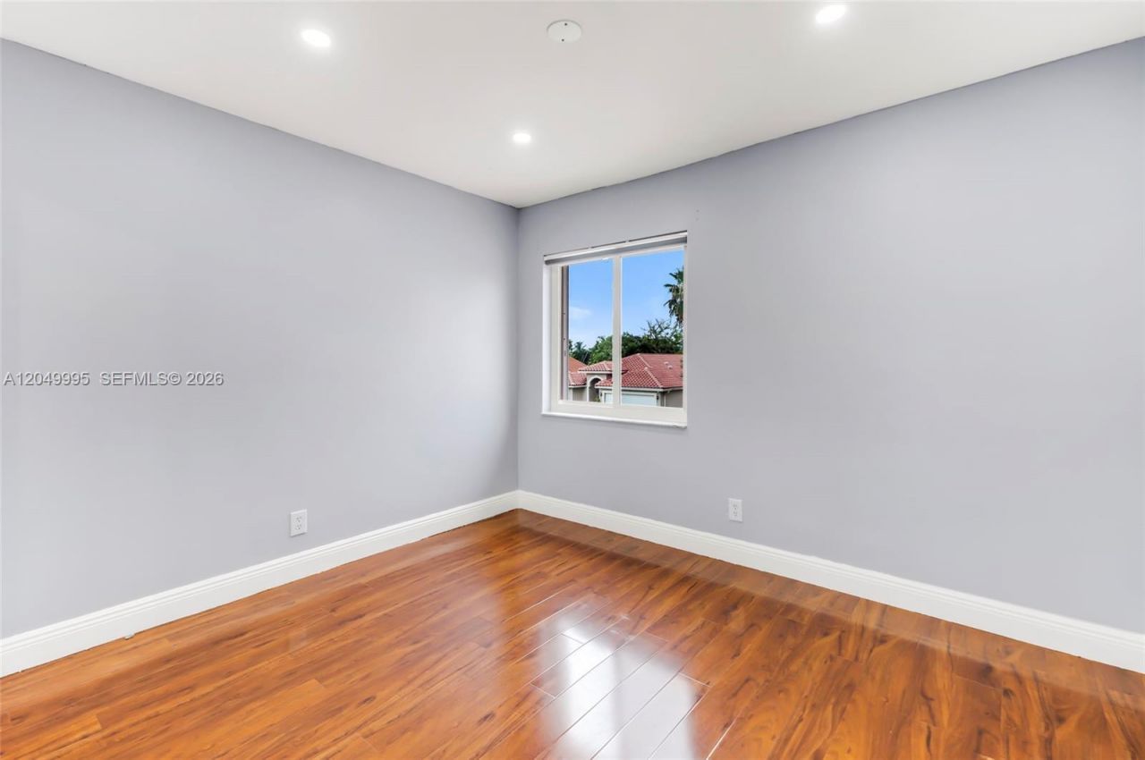 7569 Parkside Ln , Margate, FL 33063 Photo