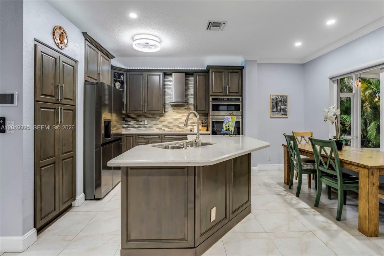 7569 Parkside Ln , Margate, FL 33063 Photo