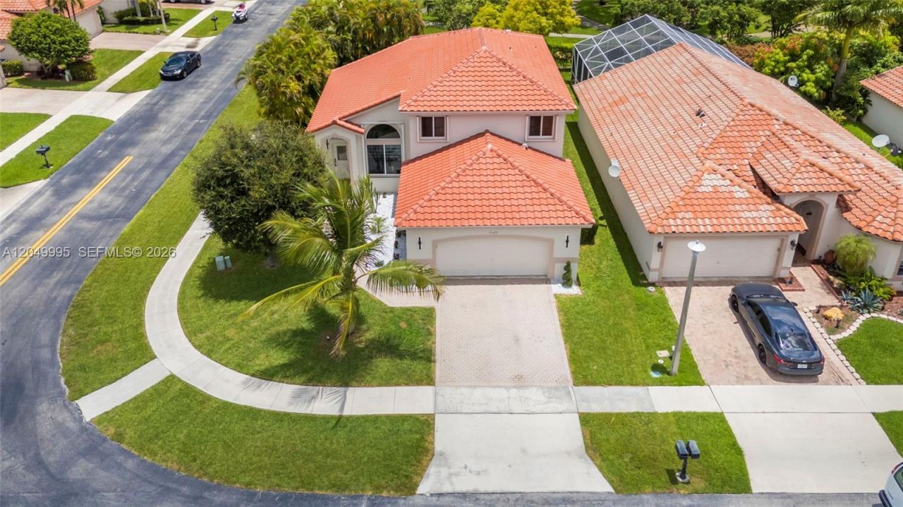 7569 Parkside Ln , Margate, FL 33063 Photo
