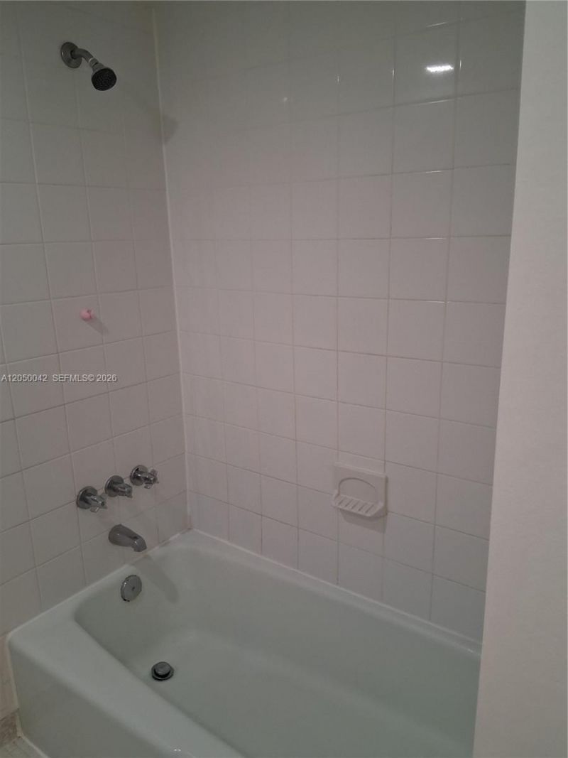 8315 SW 72nd Ave, Unit 303B, Miami, FL 33143 Photo