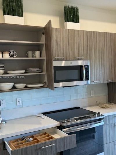 8031 NW 104th Ave , Unit 32, Doral, FL 33178 Photo