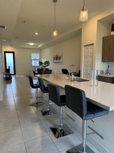 8031 NW 104th Ave , Unit 32, Doral, FL 33178 Photo