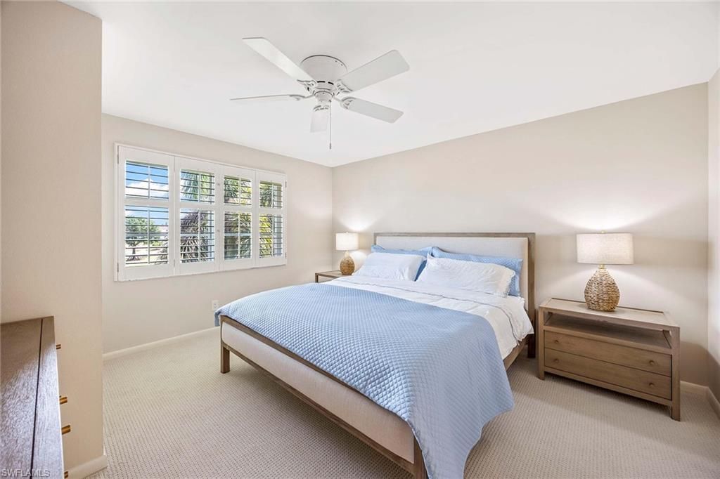 45 High Point Cir S, Unit 303, Naples, FL 34103 Photo