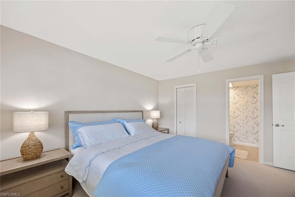 45 High Point Cir S, Unit 303, Naples, FL 34103 Photo