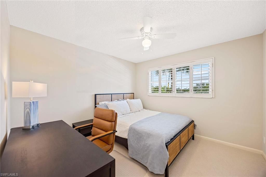 45 High Point Cir S, Unit 303, Naples, FL 34103 Photo