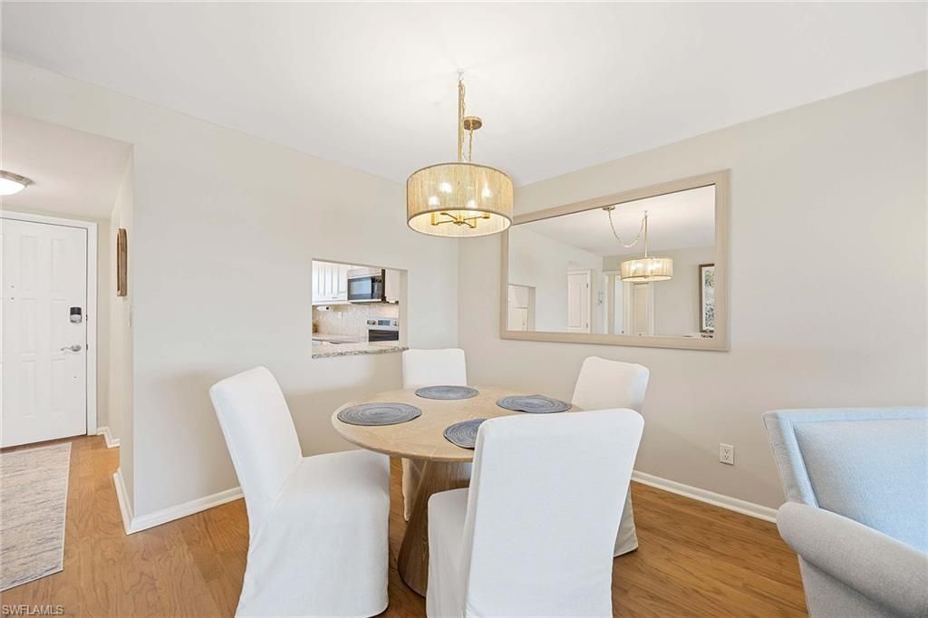 45 High Point Cir S, Unit 303, Naples, FL 34103 Photo