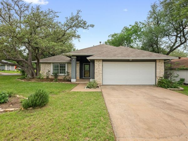 4820 Marblehead DR, Austin, TX 78727
