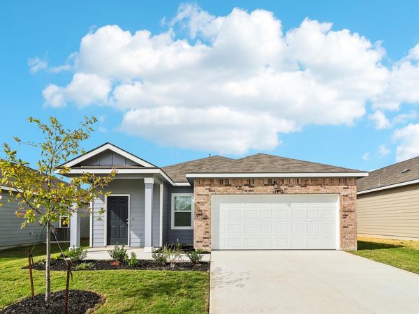 302 Sunlight Lake BLVD, Hutto, TX 78634