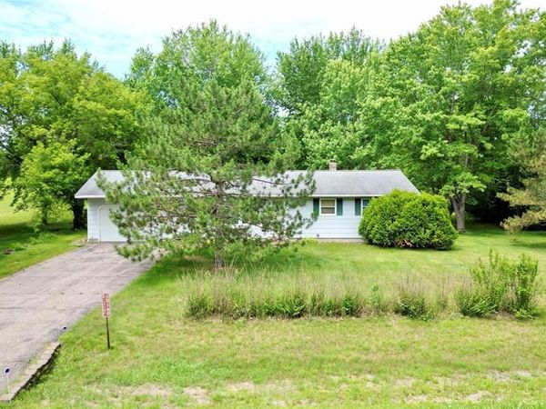 S10160 S Minnesota Drive, Eleva, WI 54738