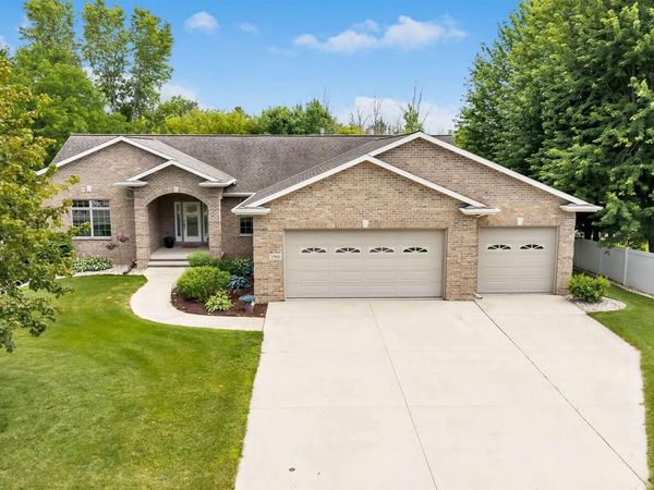 2901 MOOSE CREEK TRAIL, Green Bay, WI 54313