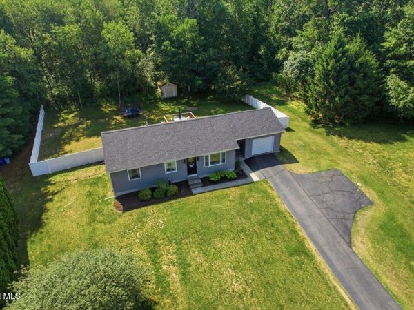 20 Hidden Hills Drive, Queensbury, NY 12804