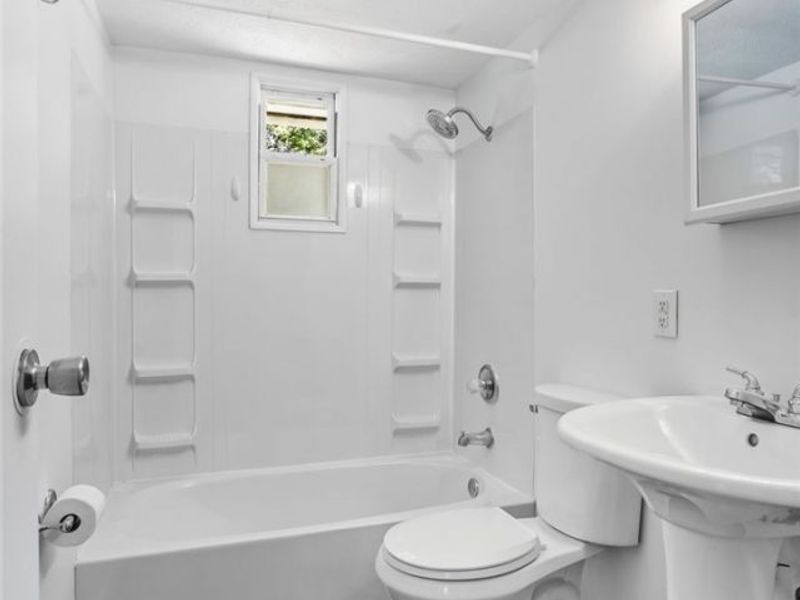 934 Meadowbrook Avenue, Alliance, OH 44601 Photo 12
