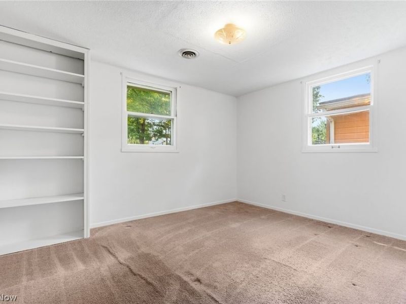 934 Meadowbrook Avenue, Alliance, OH 44601 Photo 14