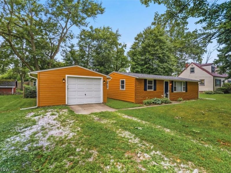 934 Meadowbrook Avenue, Alliance, OH 44601 Photo 18