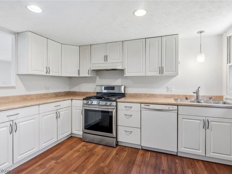 934 Meadowbrook Avenue, Alliance, OH 44601 Photo 7