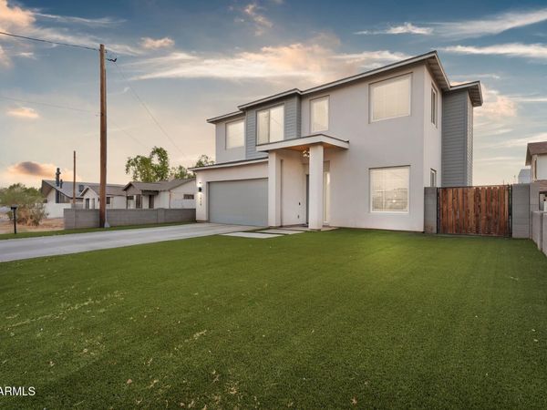 2820 N 29TH Street, Phoenix, AZ 85008