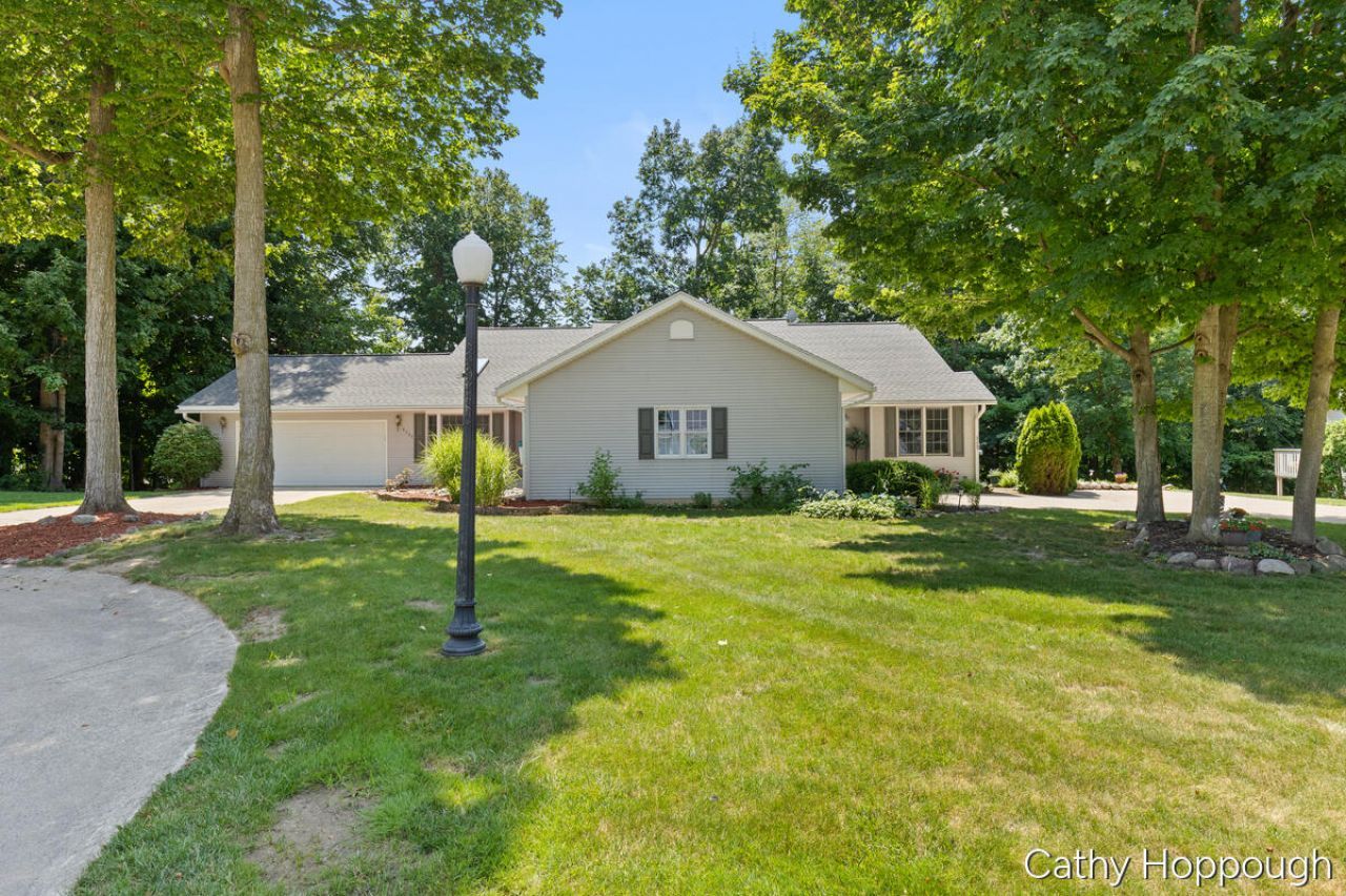 6733 Beechwood Drive, Saranac, MI 48881 Main Photo