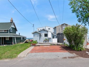 2758 Edgemere Drive, Rochester, NY 14612