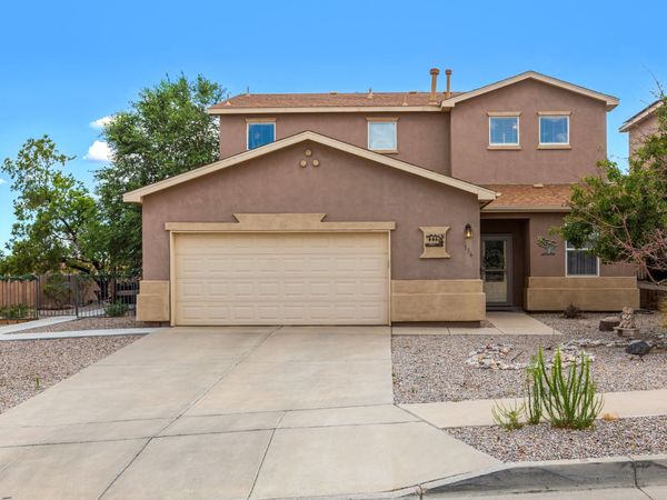 7136 Tree Line Avenue NW, Albuquerque, NM 87114