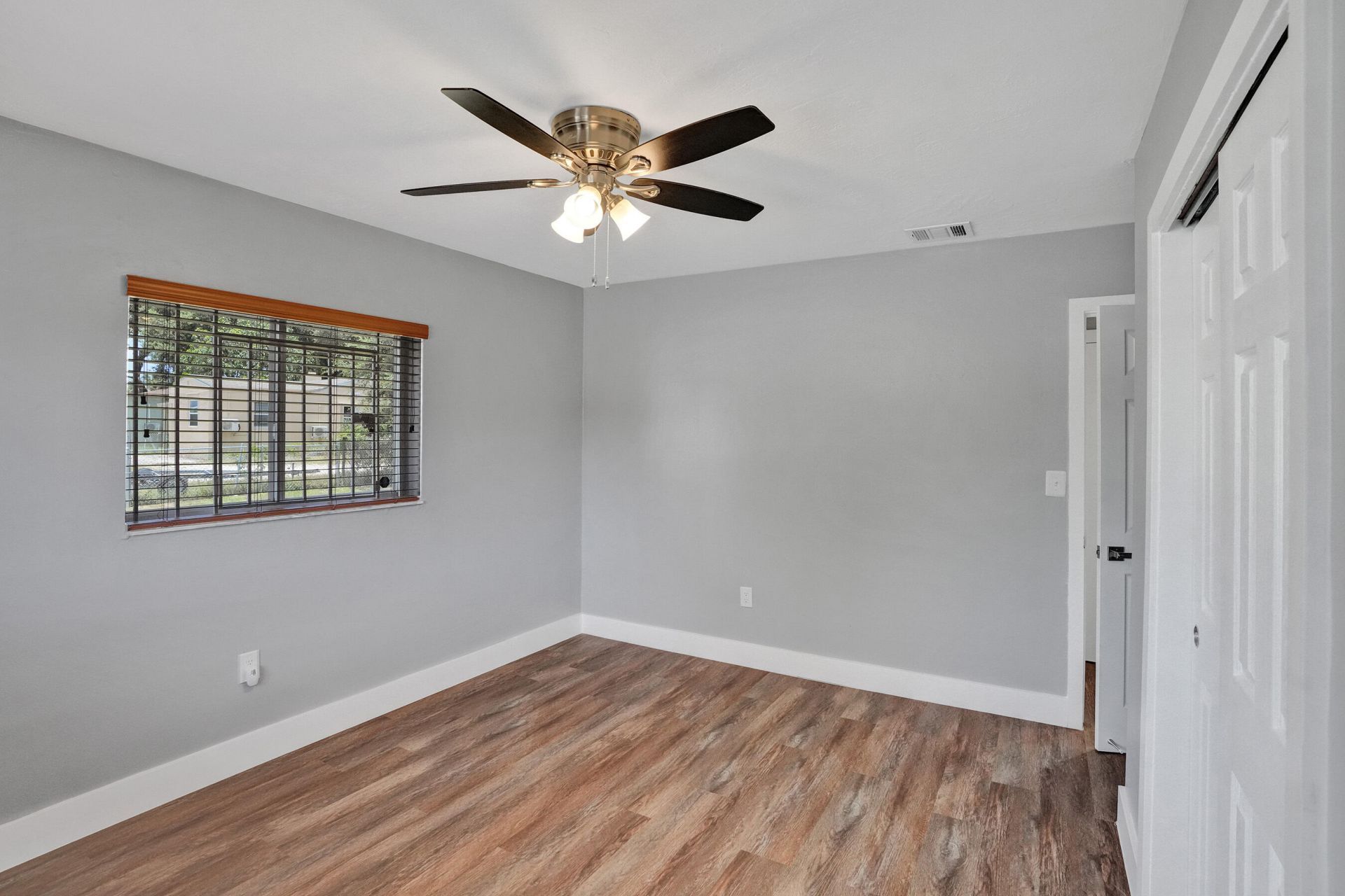 2147 NW 100th Street, Miami, FL 33147 Photo