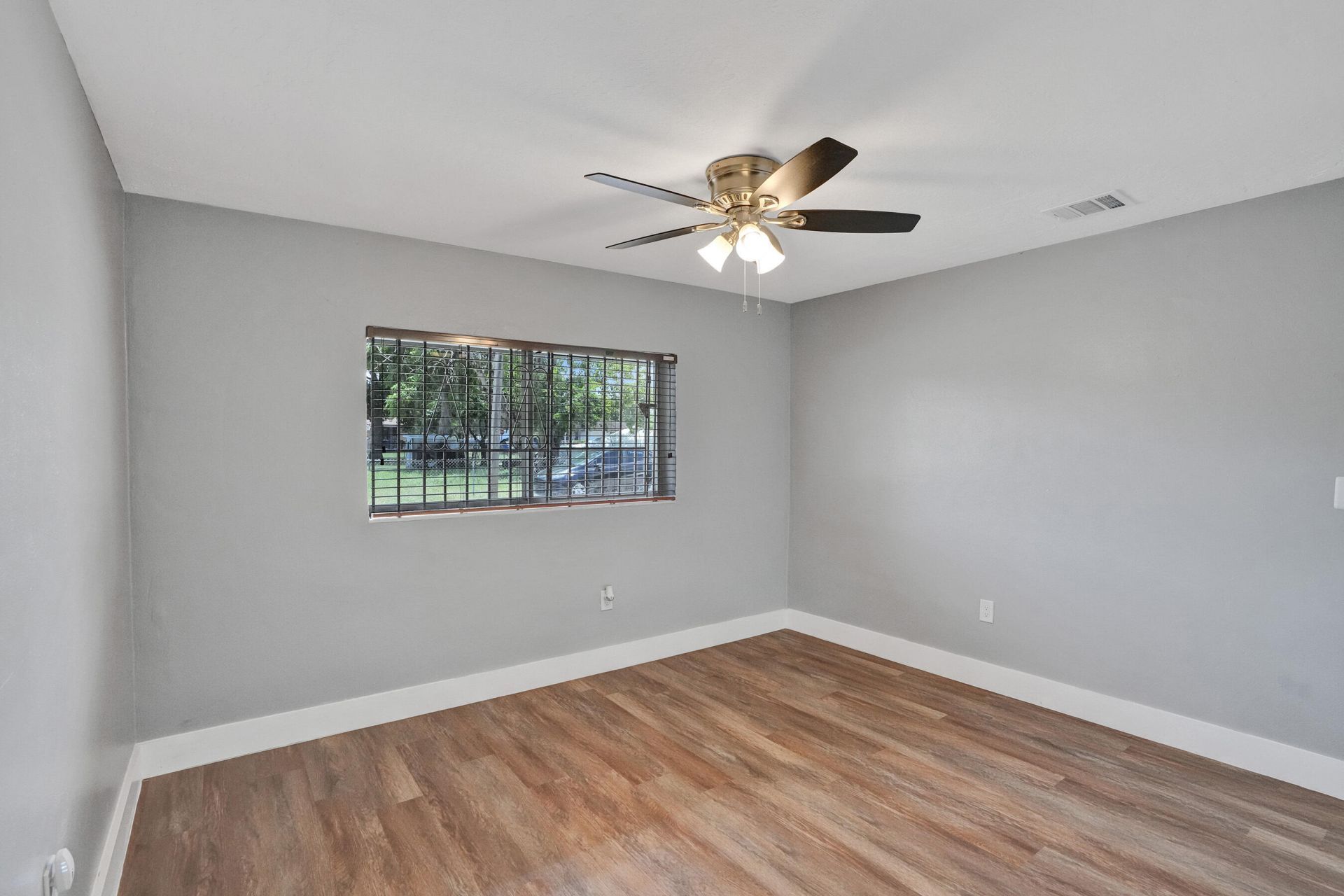 2147 NW 100th Street, Miami, FL 33147 Photo