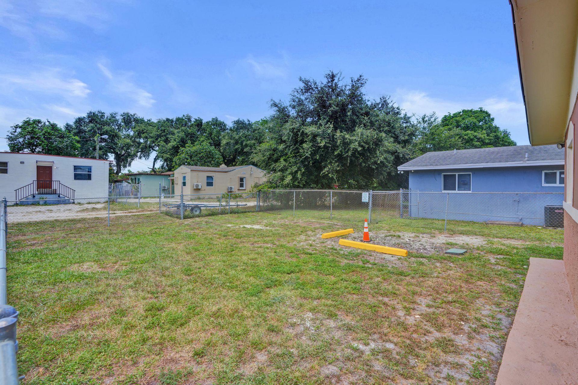 2147 NW 100th Street, Miami, FL 33147 Photo