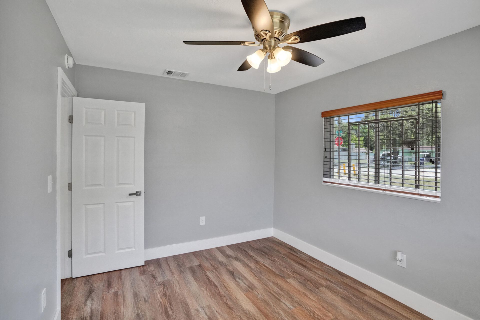 2147 NW 100th Street, Miami, FL 33147 Photo
